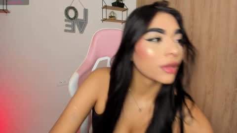 Katie online show from November 2025 11:16:02 PM