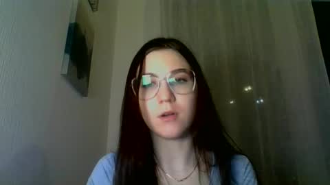 katie_foxi online show from March 2025 04:00:02 PM