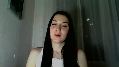 katie_foxi online show from February 2026 04:48:01 PM