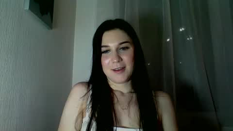 katie_foxi online show from April 2026 10:58:01 PM
