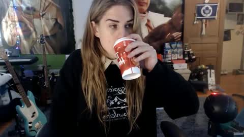 Snapshot of katiecutie_5 chatting on December 2024 04:02:02 AM Katie online show from December 2024 04:02:02 AM