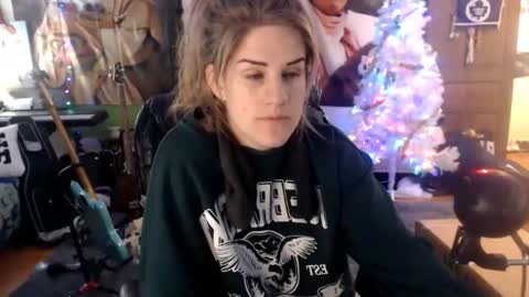 Snapshot of katiecutie_5 chatting on January 2025 05:28:02 AM Katie online show from January 2025 05:28:02 AM