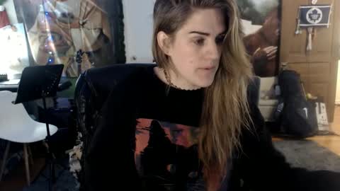 Snapshot of katiecutie_5 chatting on February 2025 06:24:02 AM Katie online show from February 2025 06:24:02 AM