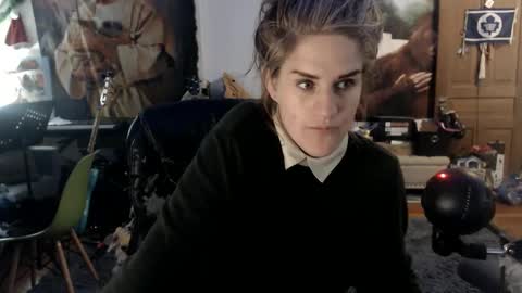 Snapshot of katiecutie_5 chatting on September 2025 04:16:01 AM Katie online show from September 2025 04:16:01 AM