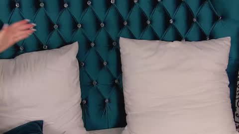 katiereeves online show from January 2026 05:18:01 PM