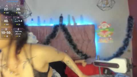 Katie online show from November 2025 11:25:01 PM