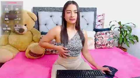 Snapshot of katikloving chatting on July 2026 08:05:01 PM Follow Instagram katikloving online show from July 2026 08:05:01 PM
