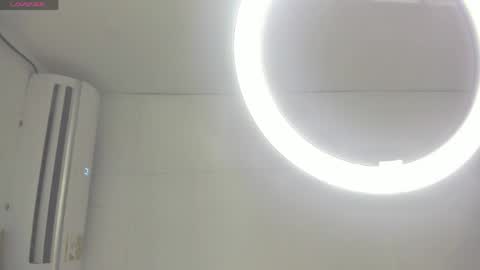 Snapshot of katitaluxury_hot chatting on May 2026 01:45:01 AM katitaluxury_hot online show from May 2026 01:45:01 AM