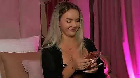 Snapshot of katjolie chatting on July 2026 07:05:02 PM KatJolie online show from July 2026 07:05:02 PM