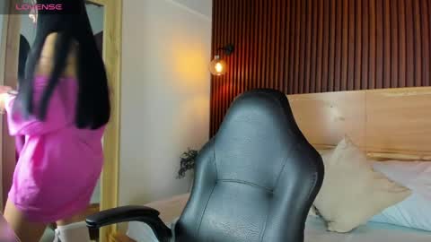 Snapshot of katnissa_28 chatting on April 2026 12:28:01 PM K A T online show from April 2026 12:28:01 PM