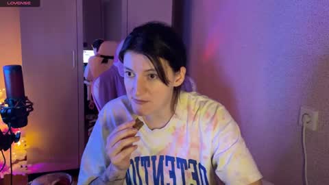   naked in pvt show 100 tk online show from January 2025 05:56:01 PM