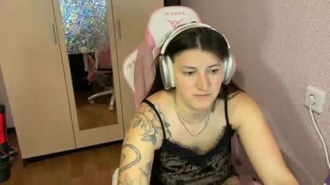   naked in pvt show 100 tk online show from April 2026 05:25:02 PM