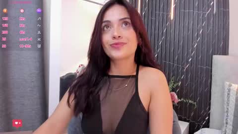 Keyla online show from December 2025 07:07:01 PM