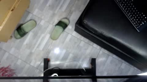 Snapshot of katrinnehott chatting on November 2025 07:30:02 PM KatrinneHott online show from November 2025 07:30:02 PM