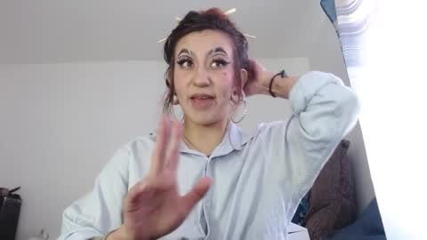 Snapshot of katsuyu_of_cristal chatting on February 2025 08:54:01 PM  JESSIKA  online show from February 2025 08:54:01 PM