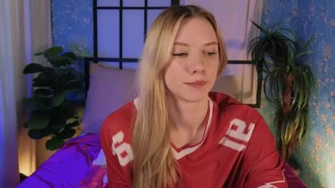 katt_yy online show from April 2026 05:08:01 AM