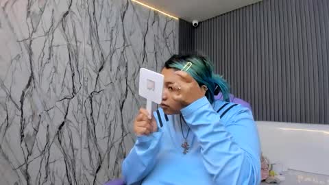 katteyes_ online show from April 2026 08:28:02 PM