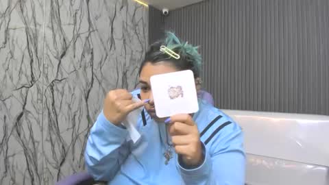 katteyes_ online show from April 2026 08:47:01 PM