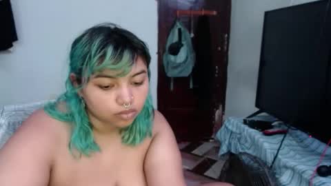 Snapshot of katteyes_ chatting on May 2026 08:47:02 PM katteyes_ online show from May 2026 08:47:02 PM