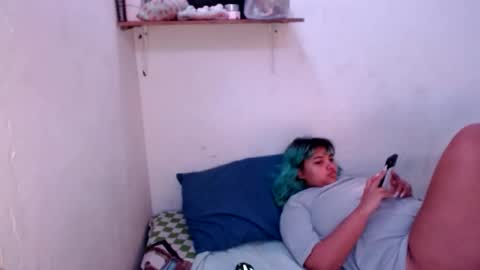 Snapshot of katteyes_ chatting on May 2026 11:45:02 PM katteyes_ online show from May 2026 11:45:02 PM