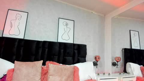 katti_barrera online show from February 2025 01:54:01 PM