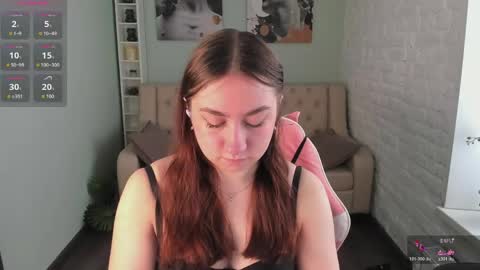 Snapshot of kattiecutiexx chatting on May 2026 05:48:01 AM Kattrin online show from May 2026 05:48:01 AM