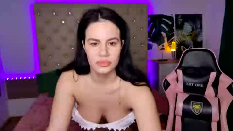 KattieSims online show from March 2025 05:49:02 AM