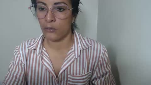 Snapshot of kattleyagray chatting on July 2026 06:55:01 PM KattleyaGrey online show from July 2026 06:55:01 PM