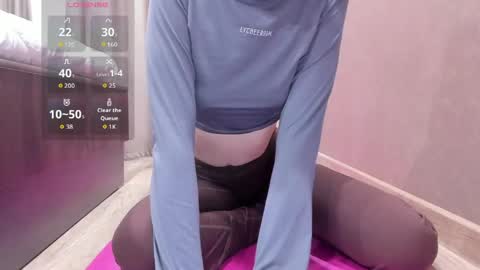 Snapshot of katty_blondy chatting on March 2026 01:05:01 PM katty_blondy online show from March 2026 01:05:01 PM