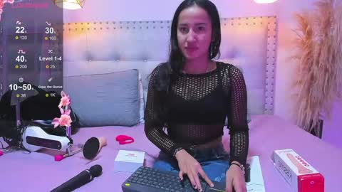 katty_cute19 online show from April 2026 01:56:02 PM