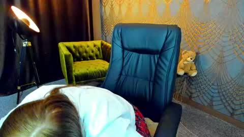 Katty online show from July 2026 07:01:02 PM