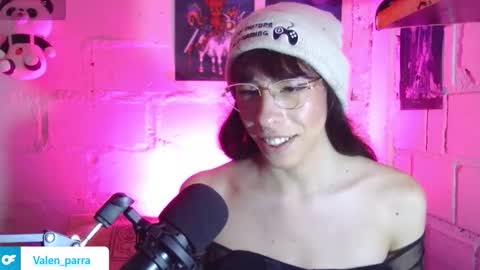 kattycat_ online show from December 2025 02:52:01 AM