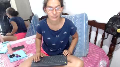 Snapshot of kattydirty144 chatting on March 2025 11:18:02 AM angel online show from March 2025 11:18:02 AM