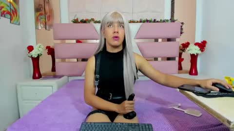 KattyJener online show from April 2026 04:46:01 AM