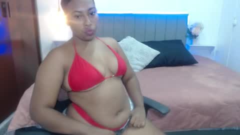 katy_lux_ online show from August 2026 02:38:02 PM