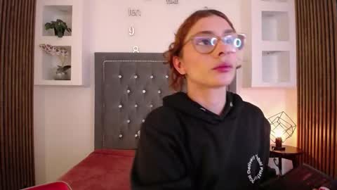 Katy Van online show from February 2026 09:07:01 PM