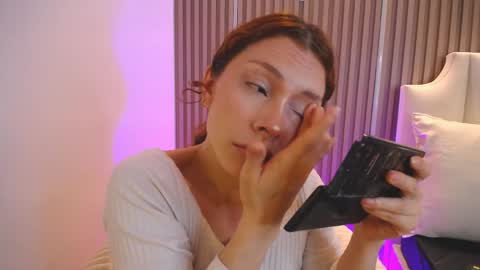 Katy Van online show from April 2026 09:42:02 PM