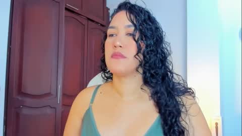 Snapshot of katyajhonss chatting on March 2025 10:53:01 PM KATYAJHONSS online show from March 2025 10:53:01 PM