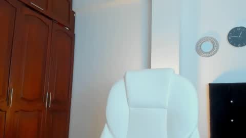 Snapshot of katyajhonss chatting on October 2025 10:54:02 PM KATYAJHONSS online show from October 2025 10:54:02 PM