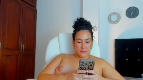 Snapshot of katyajhonss chatting on February 2026 12:00:02 AM KATYAJHONSS online show from February 2026 12:00:02 AM