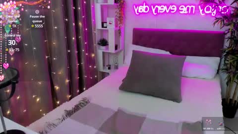 Kate online show from March 2025 07:08:02 AM