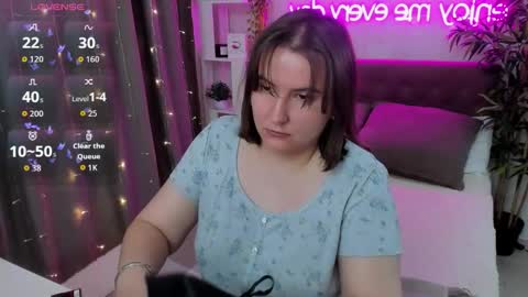 Kate online show from October 2025 03:13:02 AM