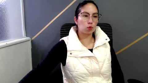 KATY online show from January 2025 11:43:02 AM