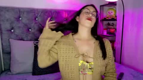 Snapshot of katybelladonna chatting on June 2026 02:47:02 AM KATY online show from June 2026 02:47:02 AM