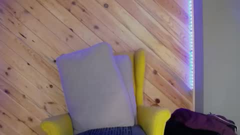 Katyline online show from March 2026 03:29:01 PM