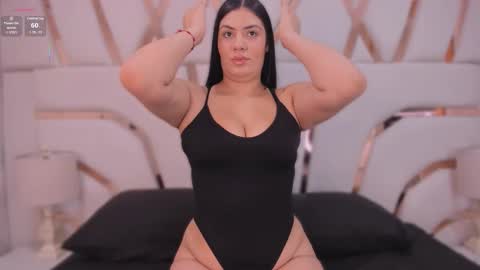 Snapshot of katyramirez_ chatting on November 2025 11:31:01 AM online show from November 2025 11:31:01 AM