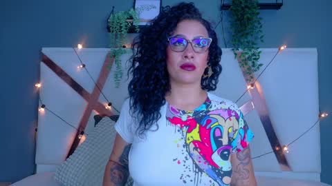 Snapshot of katyrataylor__ chatting on April 2026 07:55:02 PM katyrataylor__ online show from April 2026 07:55:02 PM