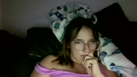 Snapshot of katyval chatting on July 2026 09:02:01 PM katyval online show from July 2026 09:02:01 PM