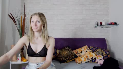 Katy online show from September 2025 07:52:01 AM