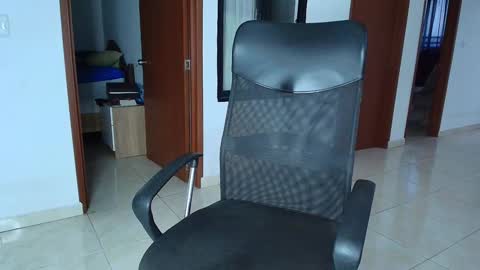 Kauri Lop online show from December 2024 10:55:01 PM